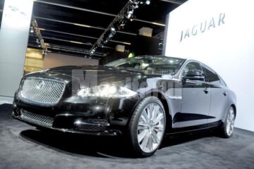 Jaguar XJ