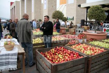 Inedit: Produsele din Bucovina, vedetele Târgului de toamnă de la Iulius Mall