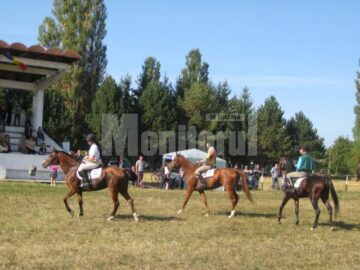 Turul de onoare dupa galop