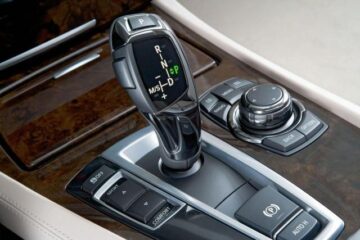 BMW 760i - Interior