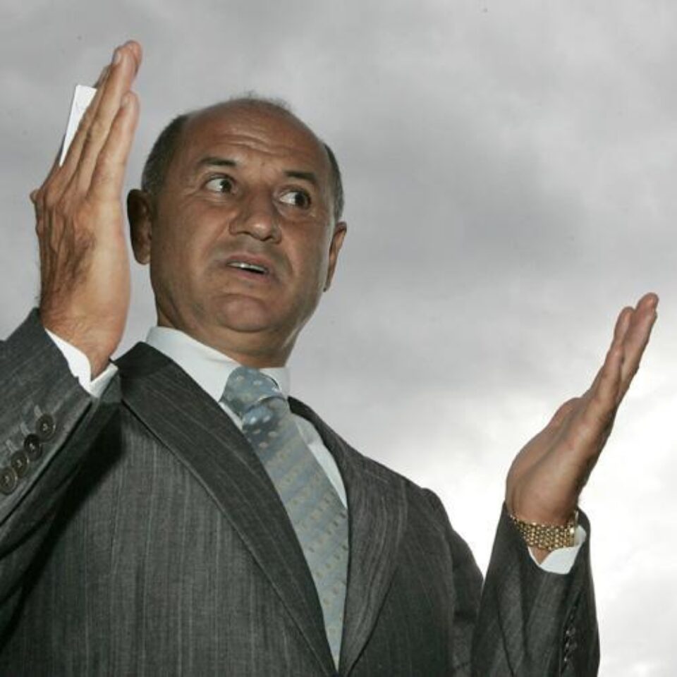 Copos spune că va lua doar un leu pentru Rapid. Să-l credem? Copos spune că va lua doar un leu pentru Rapid. Să-l credem?