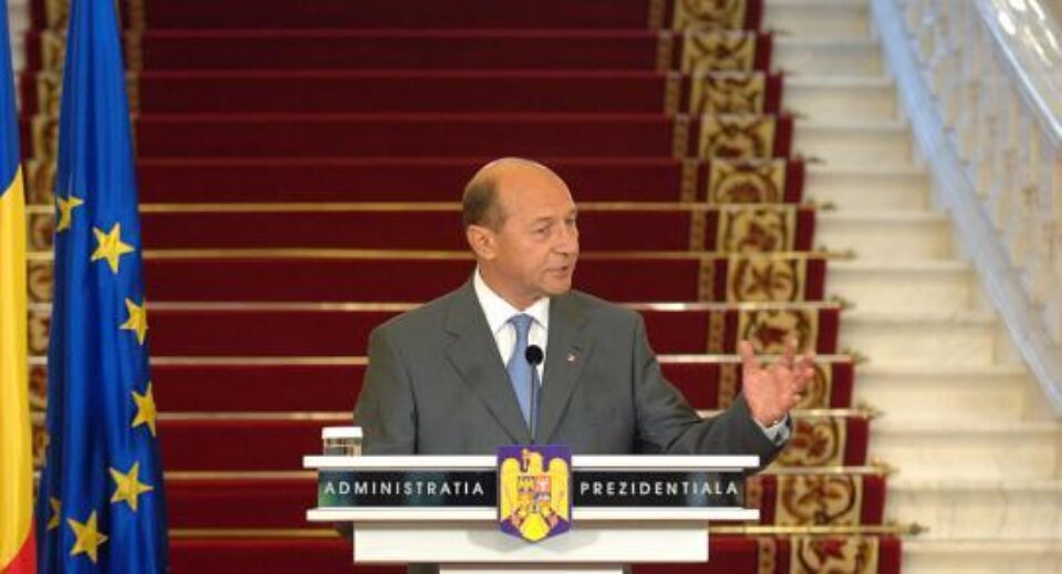 Traian Băsescu: "Cel mai grav lucru este neîncrederea pe care cele două partide o transferă populației" Foto: Sorin LUPȘA