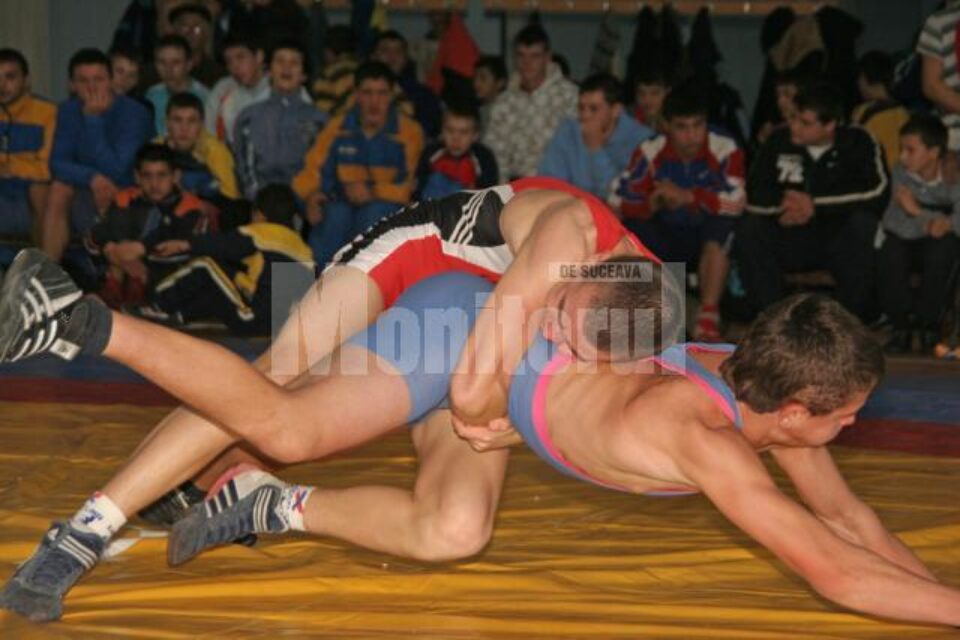 Echipele de juniori din Suceava și Rădăuți se vor bate pentru medalii