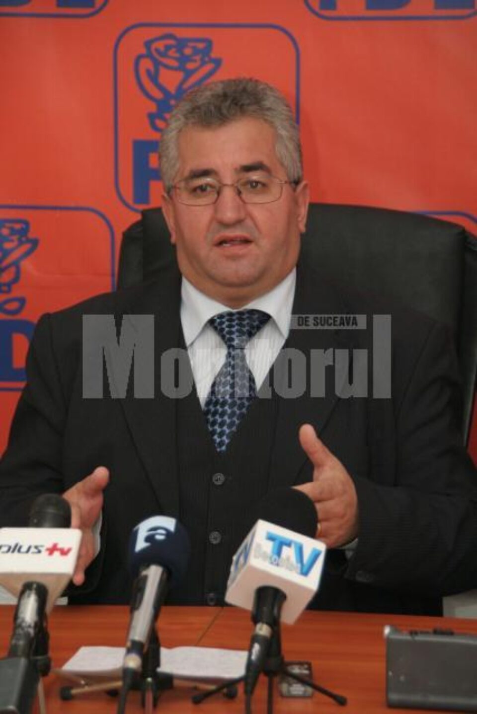 Ion Lungu: „Nu este posibil, făcând parte dintr-o echipă, să ieși și să-ți critici echipa, să arăți neîncrederea în propria ta echipă”