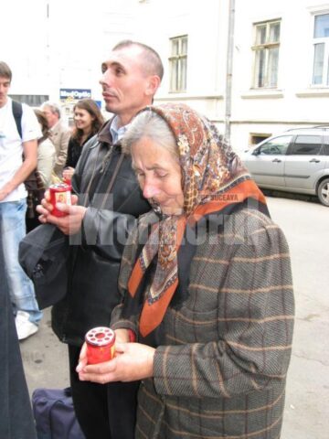 Moment de reculegere în memoria victimelor Holocaustului