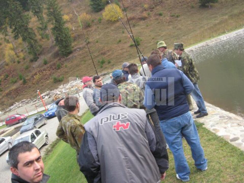 Concursul de pescuit a fost prolofic pentru reprezentatntii mass-media