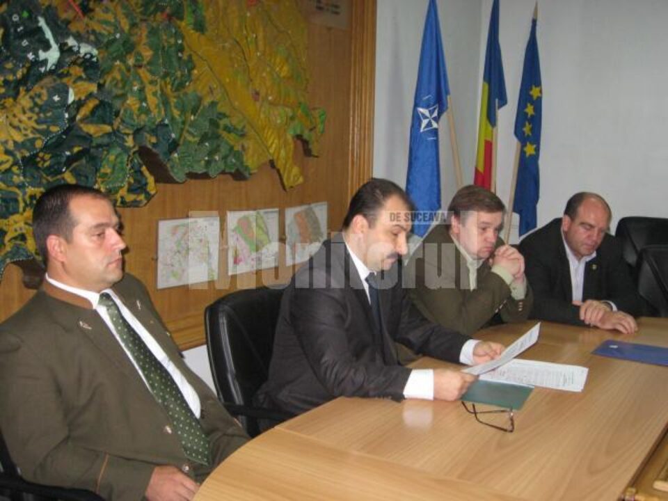 Rocadă: Schimbare discretă de conducere la Direcția Silvică Suceava