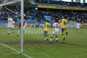 Meciurile dintre echipele de fotbal ale Sucevei și Botoșaniului au fost mereu aprig disputate