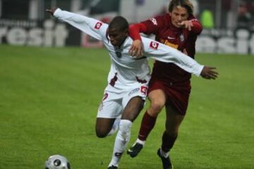 Formația CFR Cluj s-a impus, sâmbătă, în deplasare, cu scorul de 4-1 (2-1), în fața echipei Rapid. Foto: MEDIAFAX