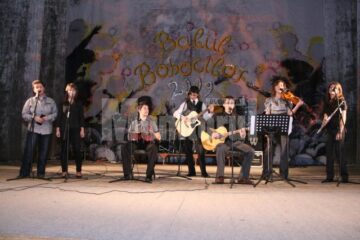 Formatia Simbol folk