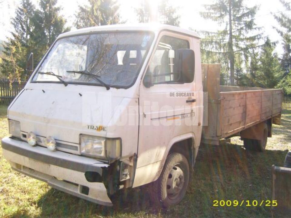 Poliția de Frontieră: Autoutilitară furată din Belgia, descoperită la Izvoarele Sucevei Poliția de Frontieră: Autoutilitară furată din Belgia, descoperită la Izvoarele Sucevei