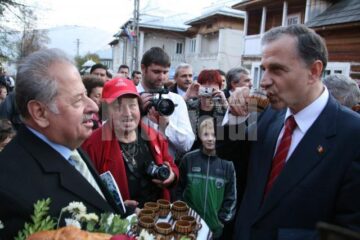 Campanie: Geoană vrea să câștige alegerile după „pârjolul portocaliu” de la Suceava, Botoșani și Neamț