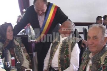 Omenie: Primarul de Șcheia, naș de meserie