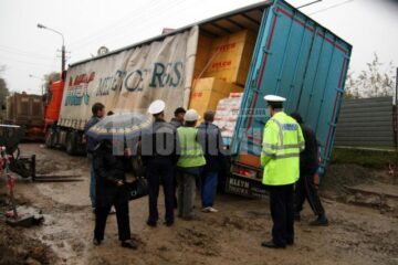 Lucrări de mântuială: Strada care înghite tiruri