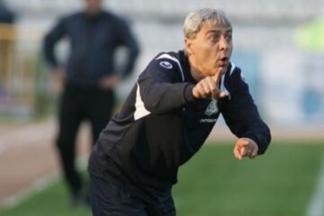 Cârțu i-a arătat cătușele lui Augustus Constantin și a fost suspendat 6 etape