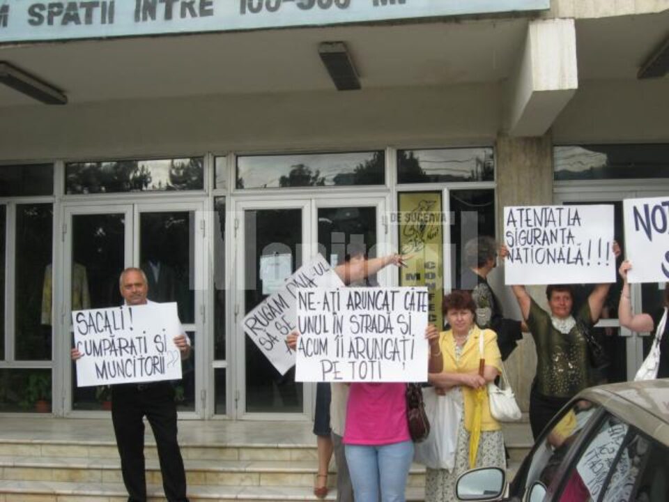 O parte dintre micii acționari de la Star Mod au protestat în vară față de tranzacția făcută de Lidia Sfarti