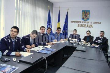 Purtatorii de cuvant ai institutiilor implicate, la Suceava, in campania impotriva fraudelor electorale