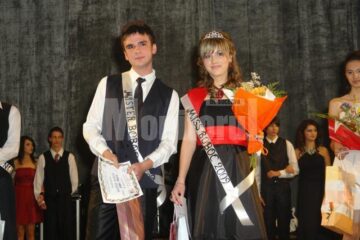 Radu Beșliu și Bianca Ioana Tăpârjan, cei mai frumoși boboci de la Info