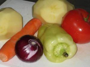 Fructele și legumele vor fi prezente la fiecare masă