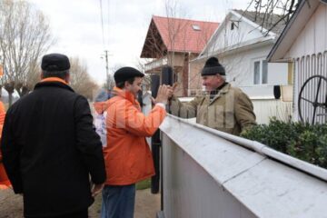 Caravana PD-L a poposit ieri în localitățile Udești și Verești