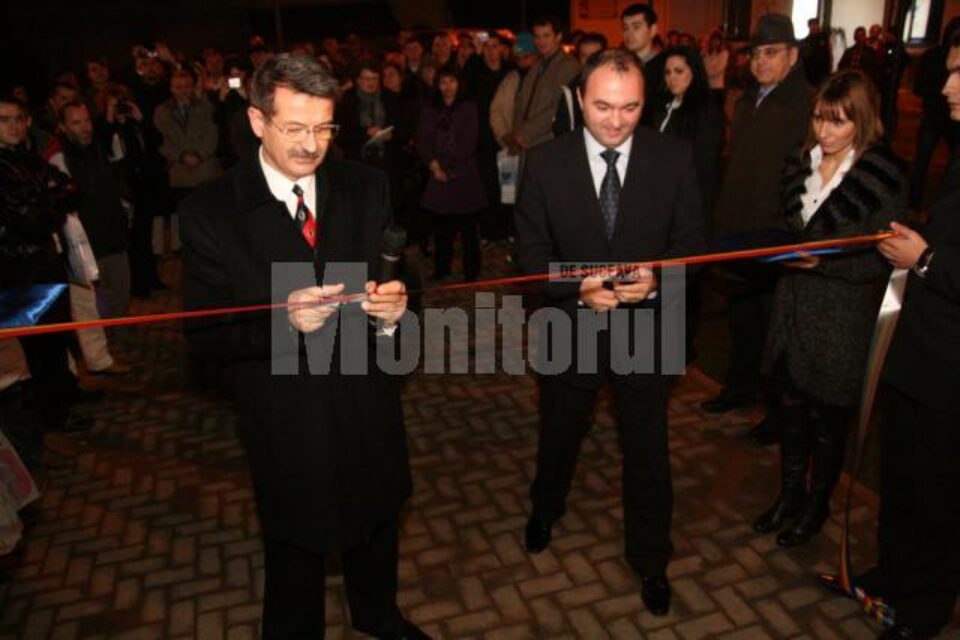 Complexul de natație și kinetoterapie de la Universitatea „Ștefan cel Mare” a fost inaugurat ieri
