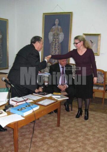 Aura Bradatan felicitata pentru premiul pentru patrimoniu