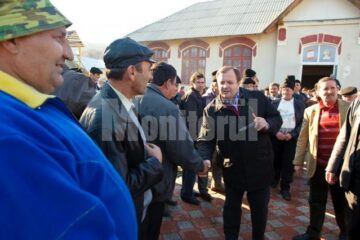 Gheorghe Flutur s-a întâlnit cu electoratul din comunele Preutești, Hârtop, Râșca și Bogdănești