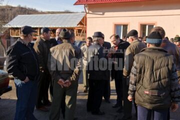 Campanie: Alegătorii din zona Fălticeni și-au declarat susținerea pentru Traian Băsescu