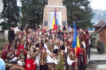 De Ziua Națională: „România începe cu mine”, spectacol la Moldovița