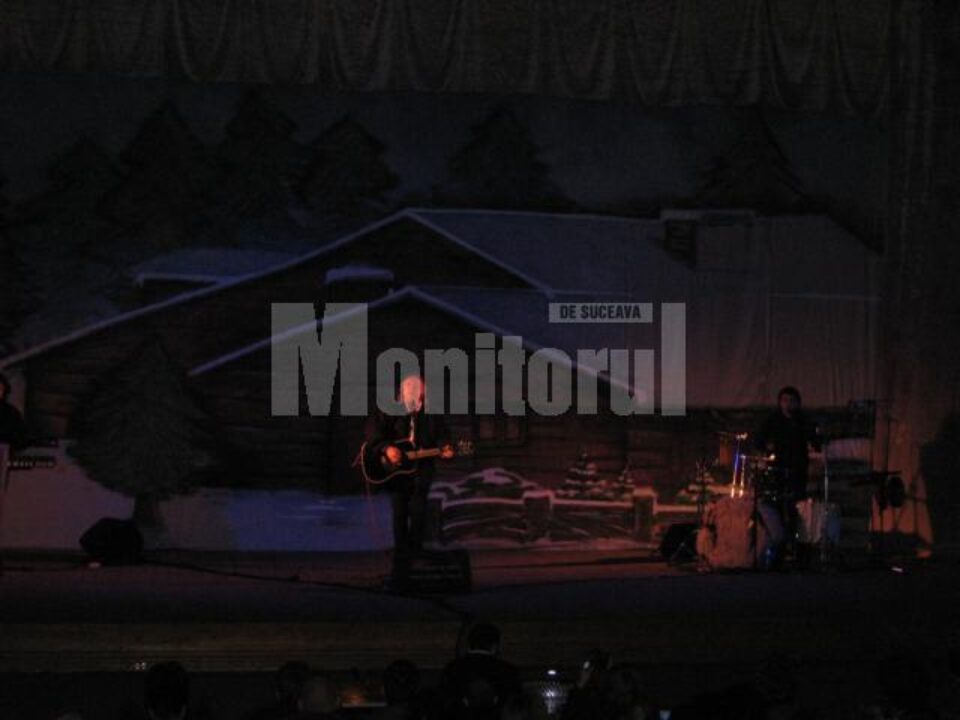 Ștefan Hrușcă, pe scena Casei de Cultură din Suceava
