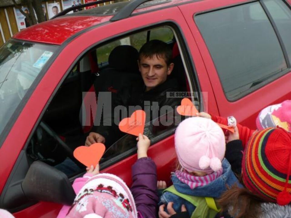 Participanții la acțiunea „Stop accidentelor! Viața are prioritate”