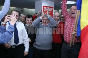 Sediul PSD Suceava a vuit de uralele echipelor de campanie