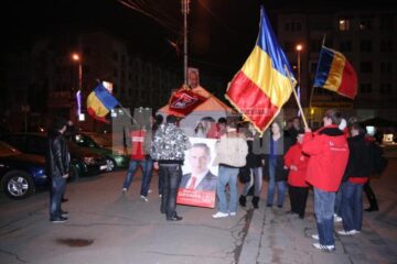 Gustul victoriei: Urale și lacrimi de bucurie la PSD