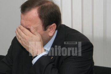 Poziție: Flutur dezminte că staff-ul PD-L ar fi avut vreo casetă cu Geoană