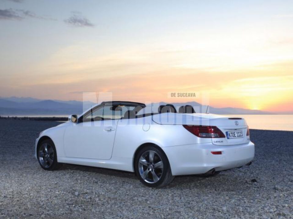 Lexus IS 250C