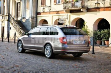 Skoda Superb Combi