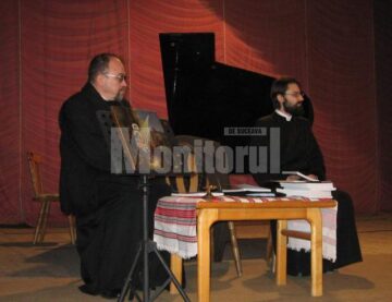 Diaconul prof. Vasile M. Demciuc si pr. Justinian Cojocar
