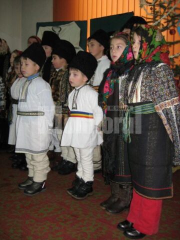 Suntem din catun de munte...