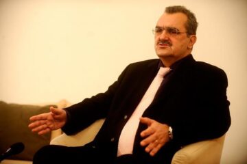 Miron Mitrea: Am să intru eu și am să mă bat cu hrebenciucii din partid. Foto: MEDIAFAX