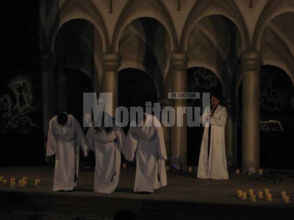 Fuego în concertul „Colind pentru părinți”
