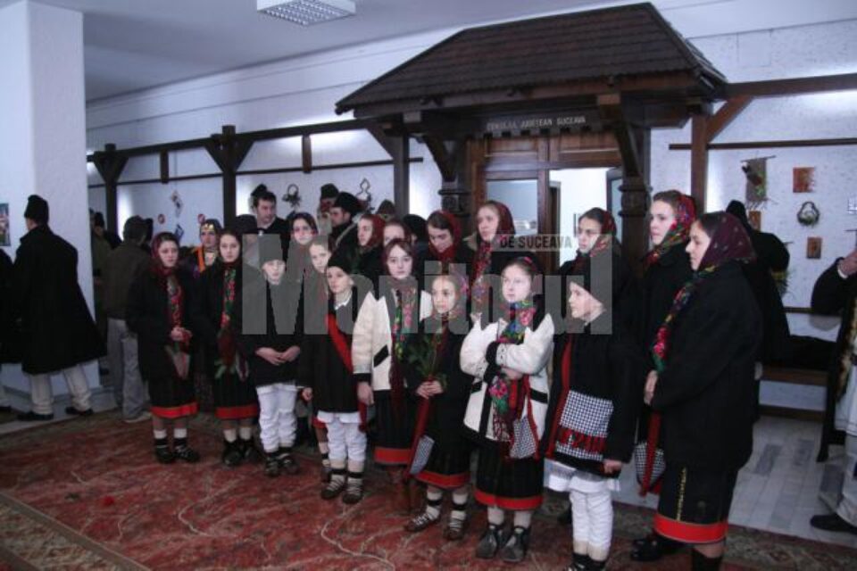 Colindători la Consiliul Județean Suceava