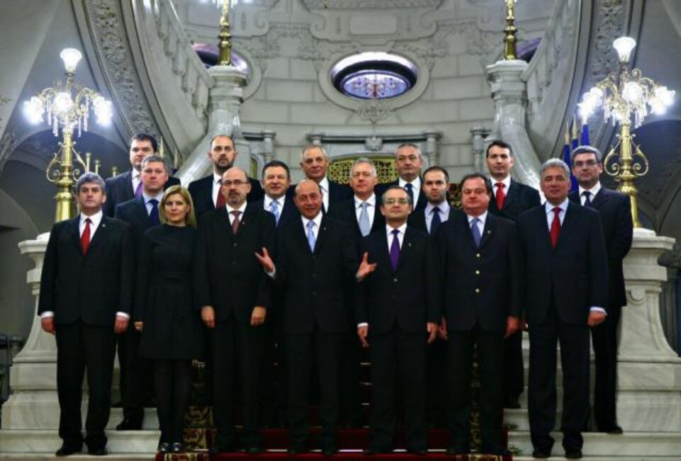 Băsescu membrilor noului Guvern: "Sunteți astăzi la un moment zero al guvernării”. Foto: MEDIAFAX Băsescu membrilor noului Guvern: "Sunteți astăzi la un moment zero al guvernării”. Foto: MEDIAFAX
