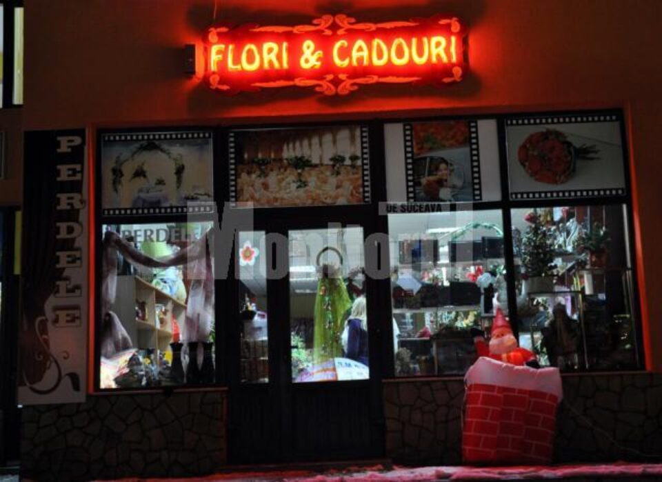 Magazine pline de cadouri în Ajunul Crăciunului
