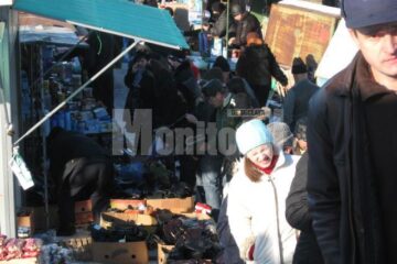 În prag de An Nou, sucevenii au invadat din nou Bazarul