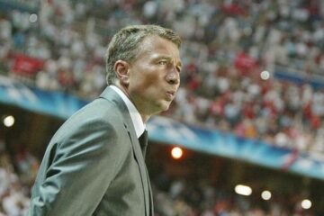 Dan Petrescu a luat calea Rusiei