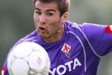 Mutu pare tentat să plece de la Fiorentina