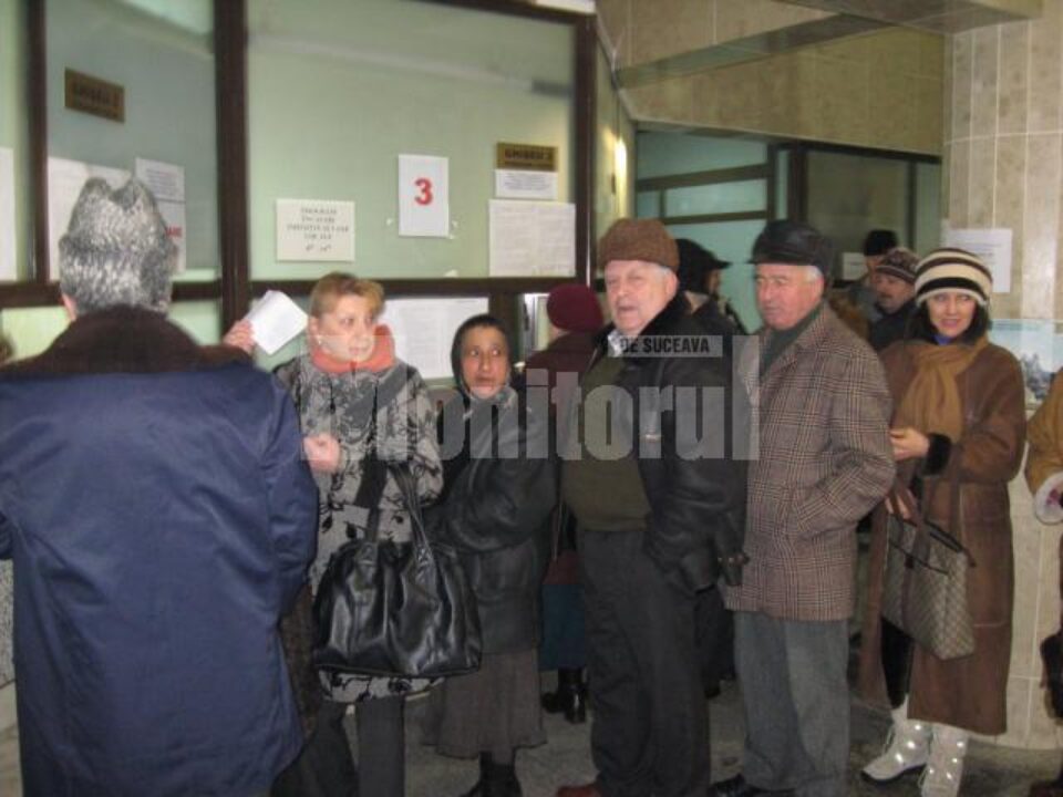 Cozile interminabile la plata taxelor și impozitelor locale au dispărut pe timp de criză