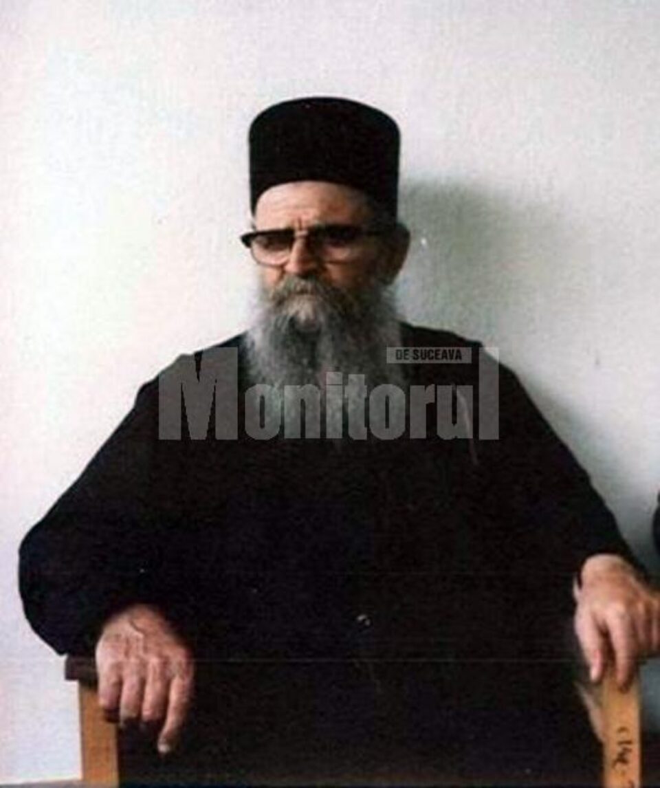 Starețul Haralambie Dionisiatul