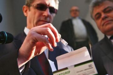 Adrian Streinu Cercel: Rata deceselor cauzate de gripa cu virusul A/H1N1 a depășit-o pe cea prin gripa sezonieră Foto: MEDIAFAX