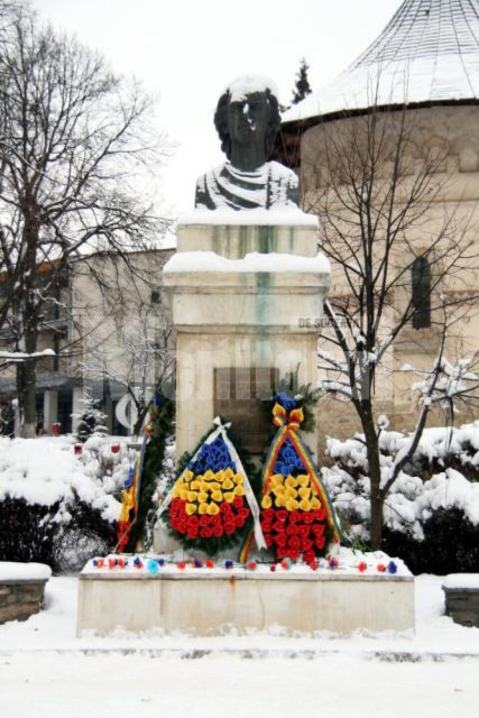 Bustul lui Eminescu